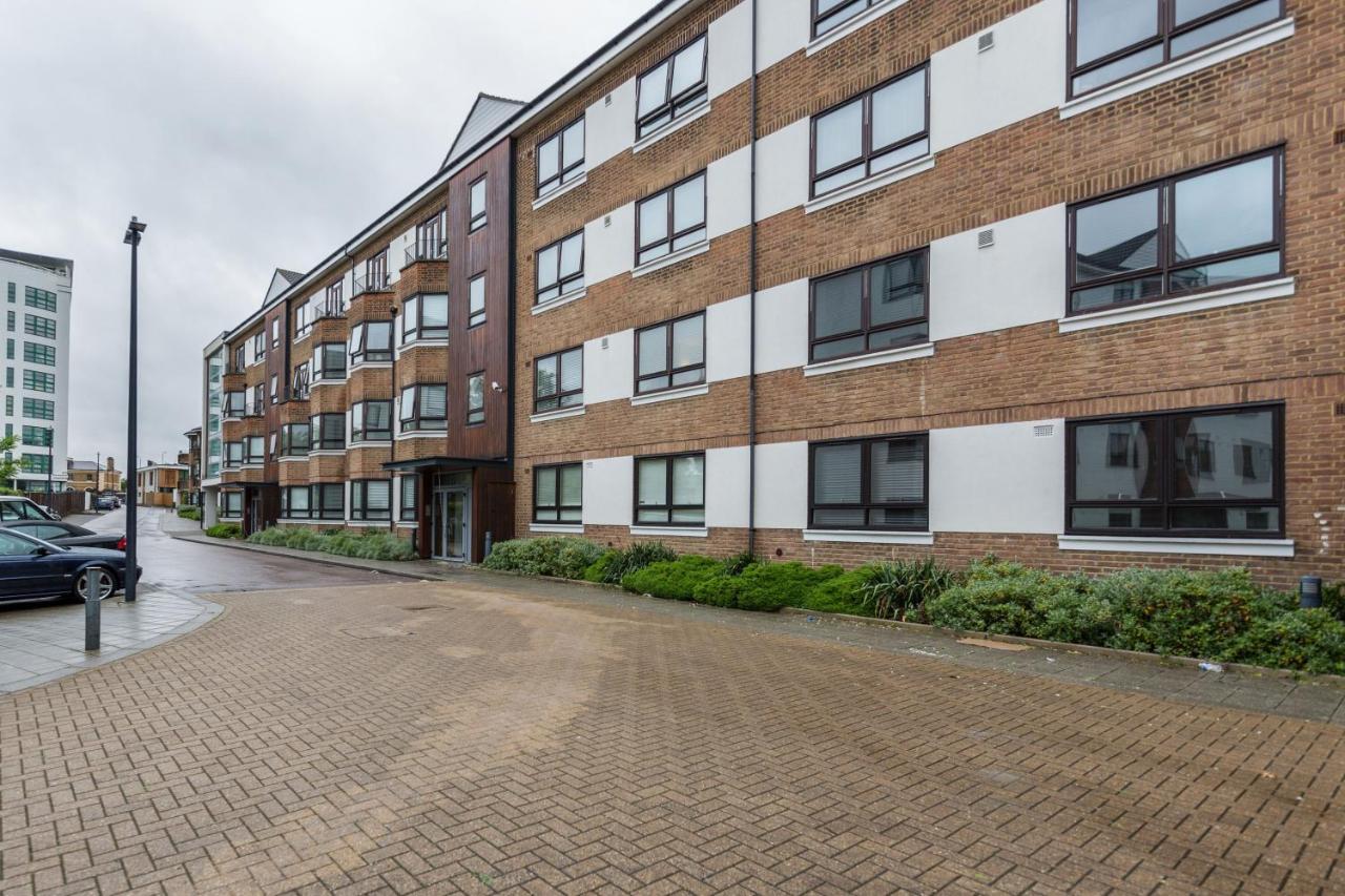 Roomspace Serviced Apartments - Kew Bridge Court Лондон Экстерьер фото