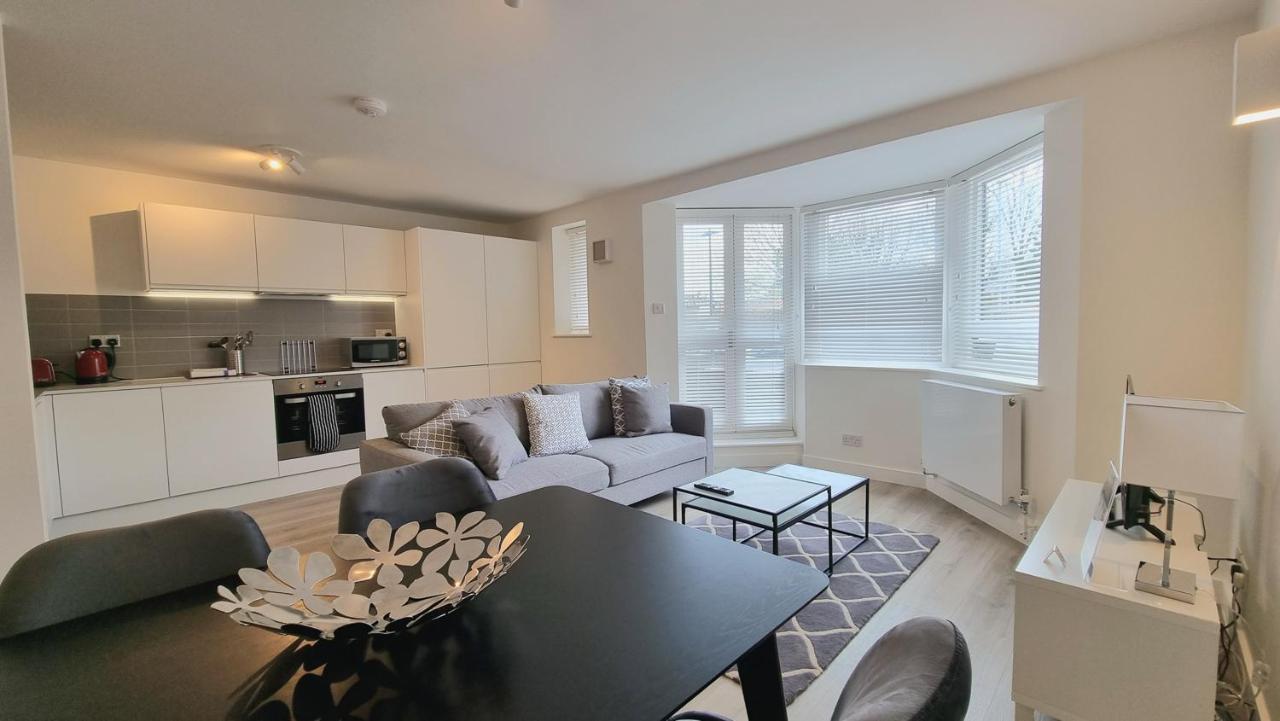 Roomspace Serviced Apartments - Kew Bridge Court Лондон Экстерьер фото